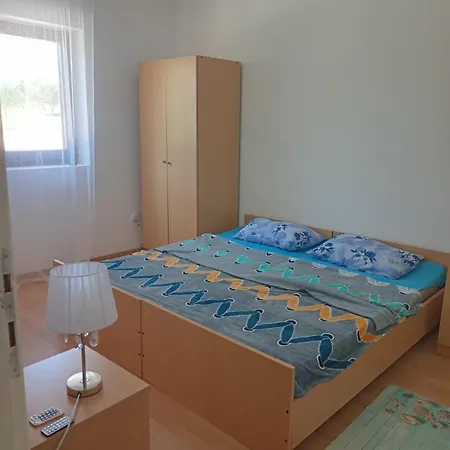 Kuca Za Odmor Mira