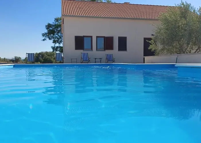 Kuca Za Odmor Mira