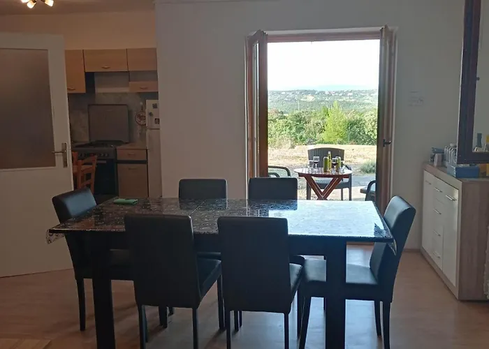 Nyaraló Kuca Za Odmor Mira *