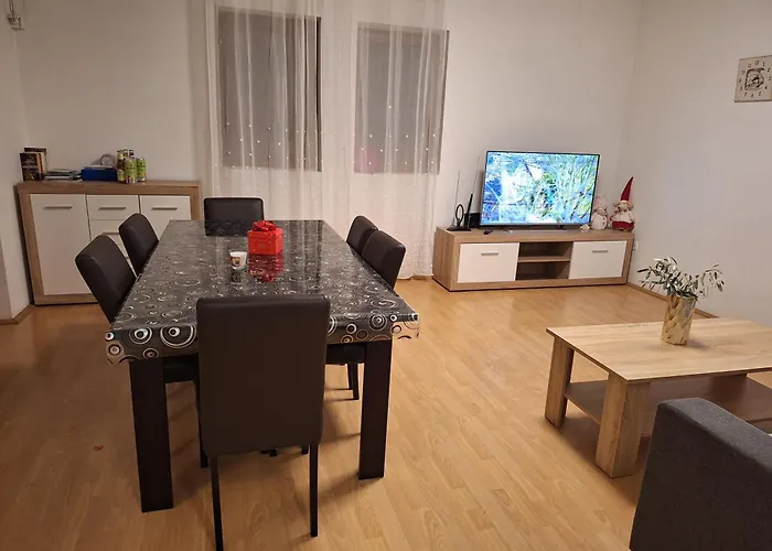 Kuca Za Odmor Mira Nyaraló